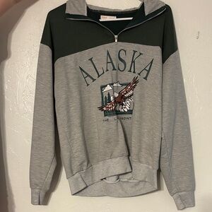 ROMWE Two-Tone Green and Gray Sweatshirt